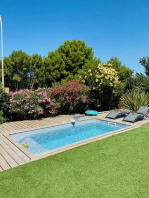 Villa piscine prive & jacuzzi 300 de la mer